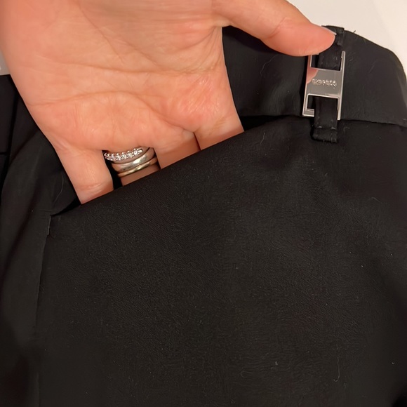 Women’s Black Express Editor Dress Pants (size 4s) - Picture 3 of 5